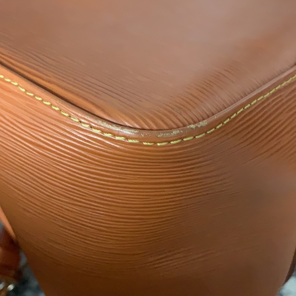 Louis Vuitton Petite Noe - Picture 14 of 16